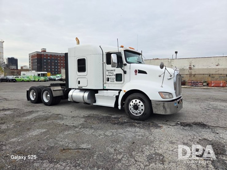 kenworth-t660-image-1