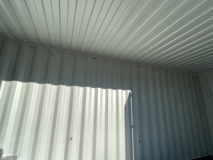 #199-•-40'-high-cube-multi-door-container-image-17