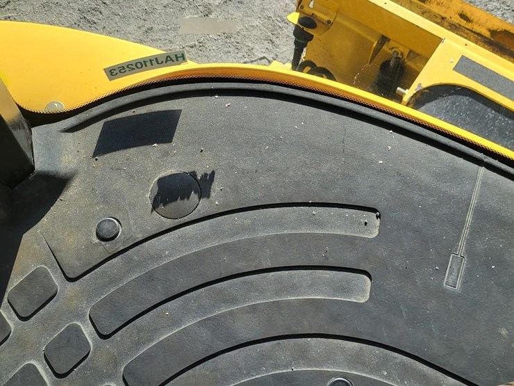 new-holland-cr9040-image-115