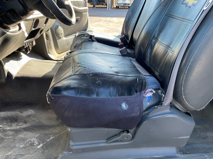 2007-chevrolet-silverado-2500-image-64