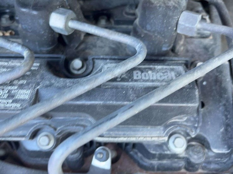 2018-bobcat-t590-image-18