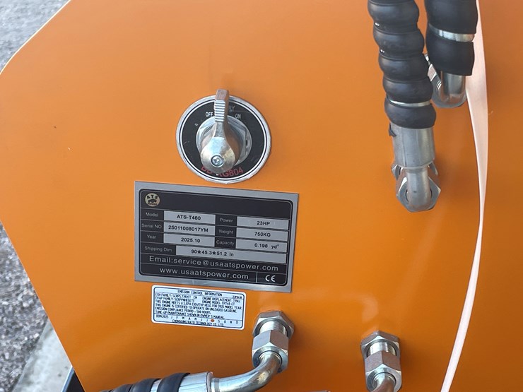 #226-•-mini-skid-steer-loader-image-23