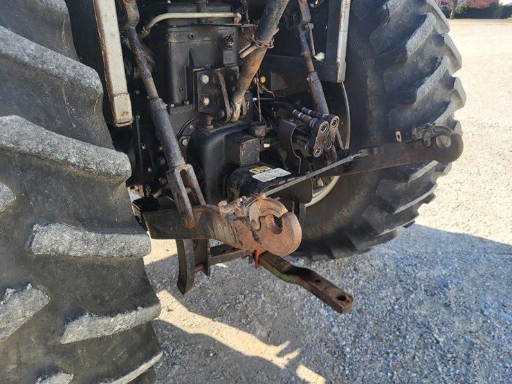 white-2-105-image-24