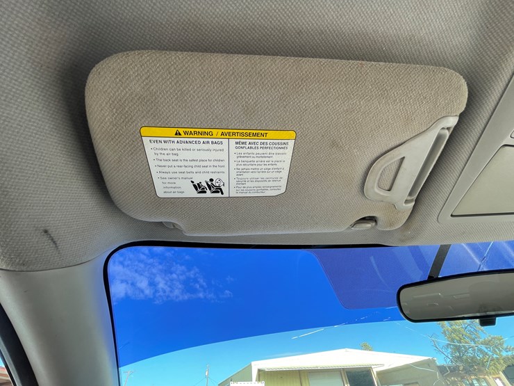 #4-•-2013-nissan-sentra-(has-nm-title)-image-87