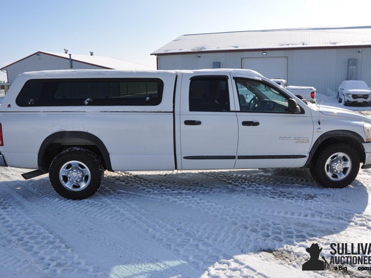 dodge-ram-2500-image-4