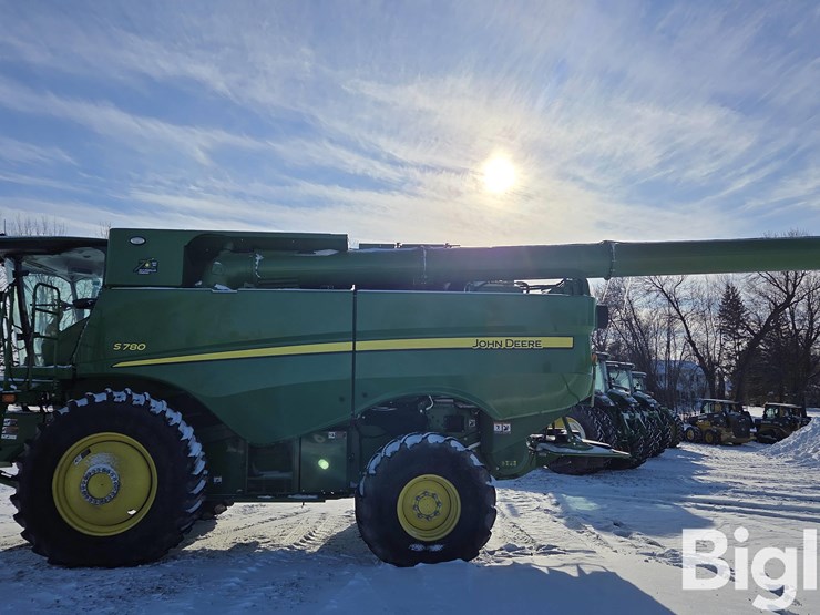 john-deere-s780-image-8