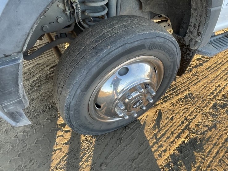 2022-ford-f550-xl-sd-image-9