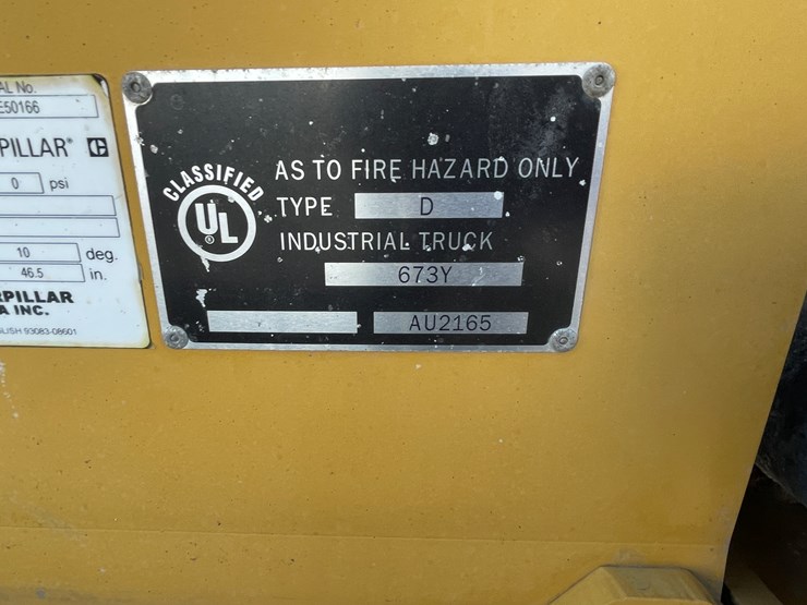 #15-•-2015-cat-forklift-image-23