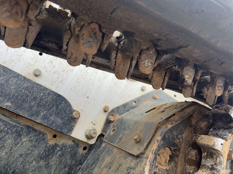 2024-bobcat-t650-image-7