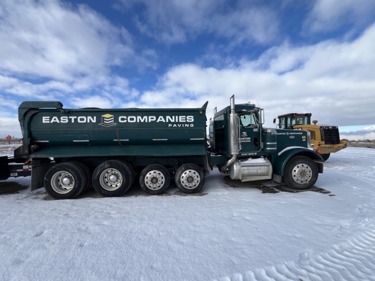 1998-peterbilt-379-image-4