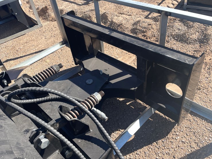 #253-•-bobcat-manual-angled-sweeper-image-11