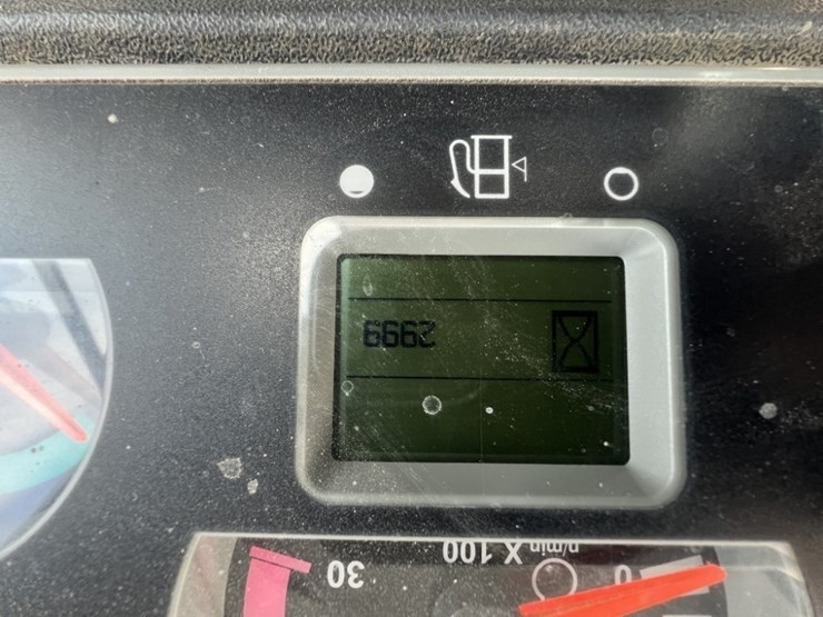 2014-caterpillar-930k-image-29