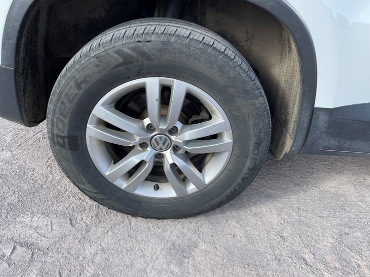 #3-•-volkswagen-tiguan-(nm-title-in-delay)-image-15