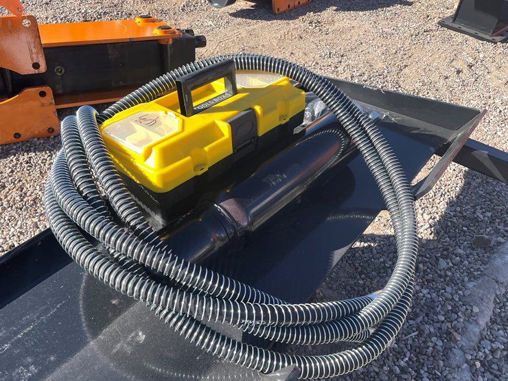 #213-•-skid-steer-post-driver-image-14