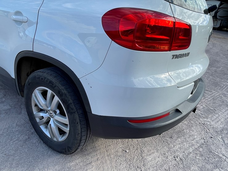 #3-•-volkswagen-tiguan-(nm-title-in-delay)-image-37