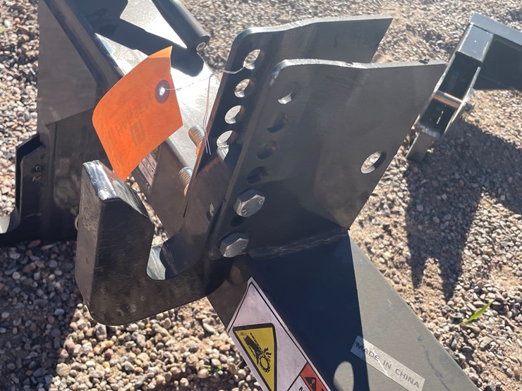 #234-•-class-1-tractors-quick-hitch-image-3