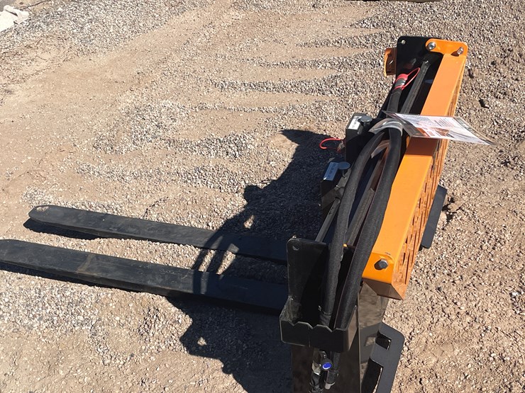 #207-•-pallet-fork-hydraulic-adjustable-image-12