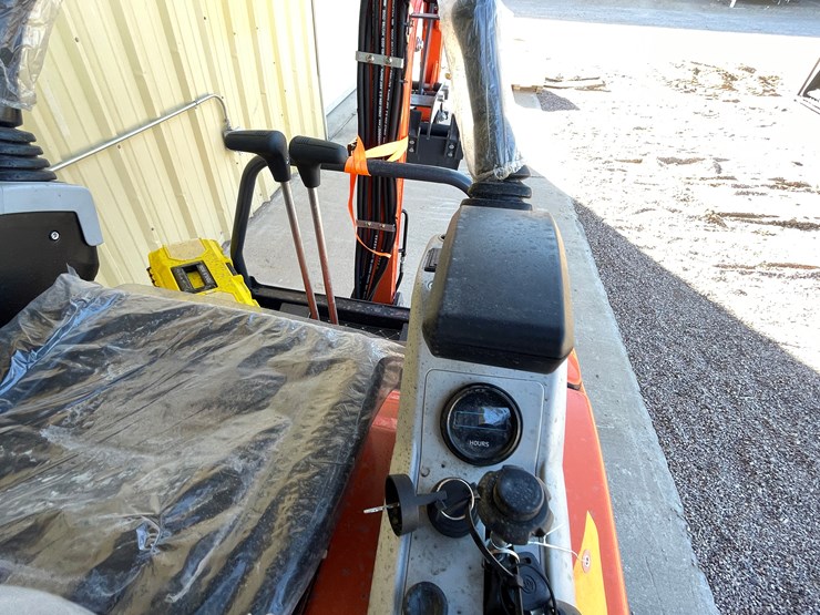 #236-•-mini-excavator-image-25