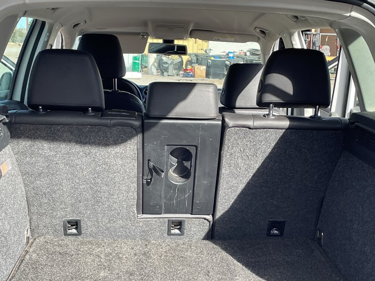 #3-•-volkswagen-tiguan-(nm-title-in-delay)-image-58