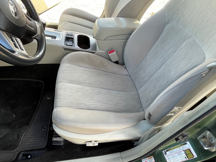 #8-•-2014-subaru-legacy-wagon-(nm-title-in-delay)-image-65