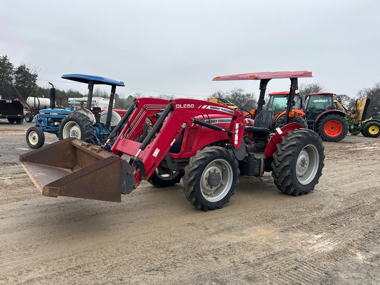 massey-ferguson-2635-image-1
