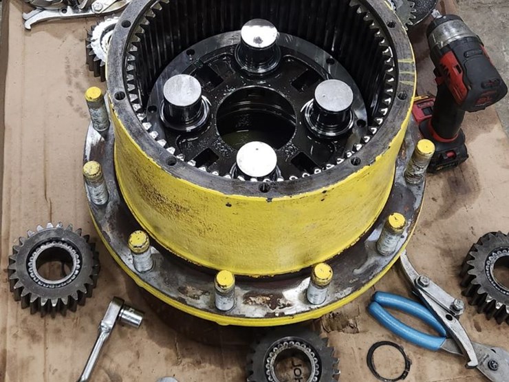 john-deere-4930-image-3