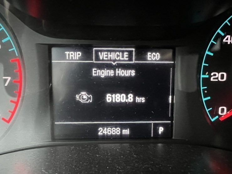 2015-chevrolet-colorado-image-27