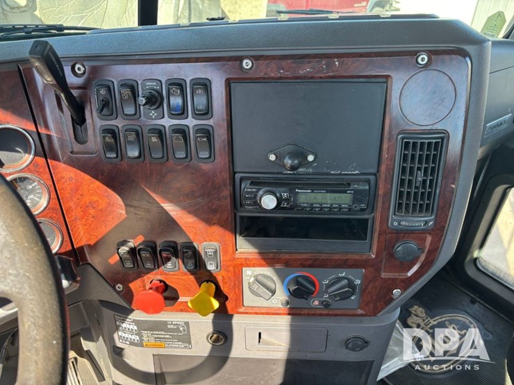 2018-mack-cxu613-truck-(gp12152)-image-71