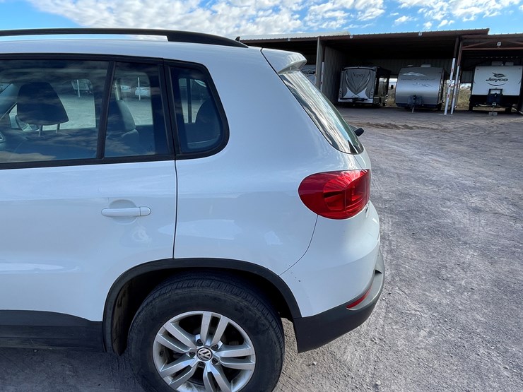 #3-•-volkswagen-tiguan-(nm-title-in-delay)-image-38