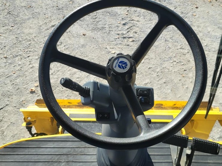 new-holland-cr9040-image-114