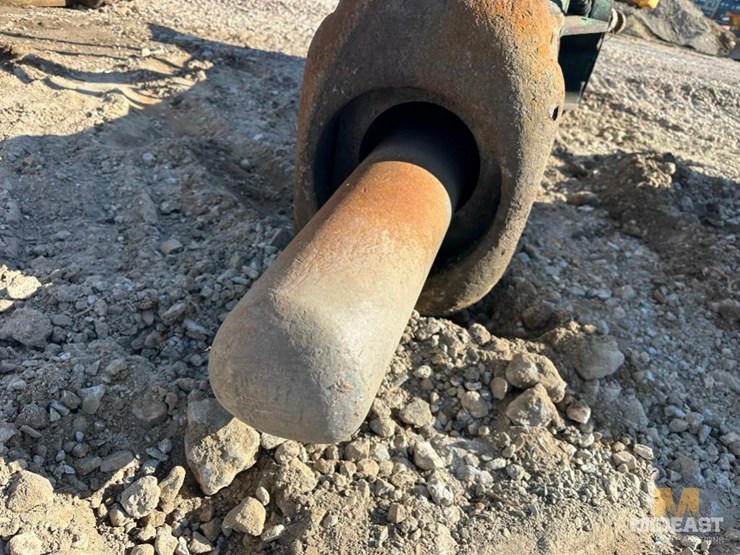 2012-tramac-v2500-hammer-xx50453-image-8