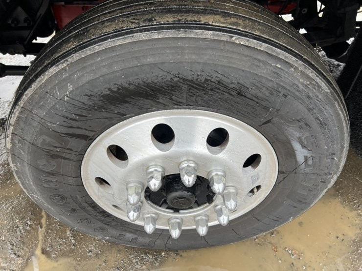 kenworth-t800-image-9