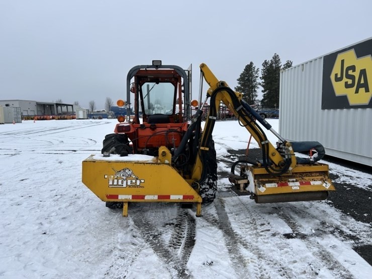 kubota-l4350-image-4