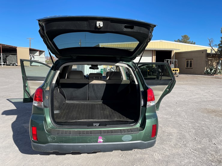 #8-•-2014-subaru-legacy-wagon-(nm-title-in-delay)-image-53