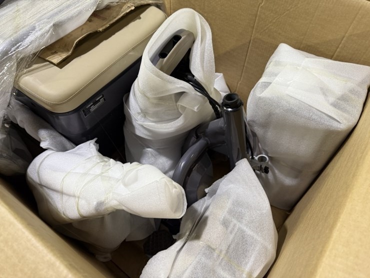 2025-ir-irgc40-tricycle-golf-cart-image-9