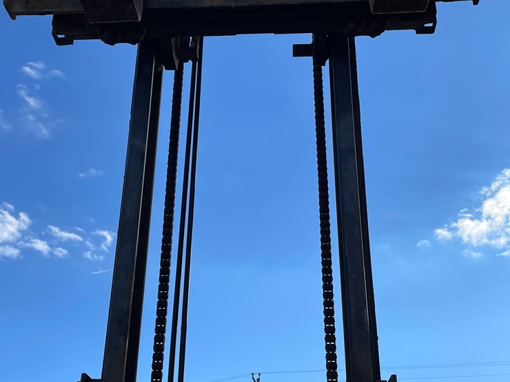 #15-•-2015-cat-forklift-image-91