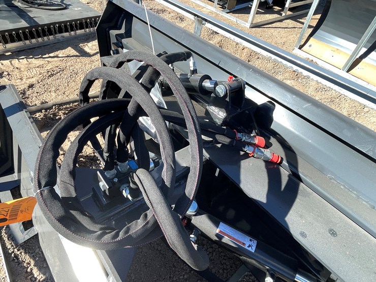 #221-•-6-way-dozer-blade-image-8