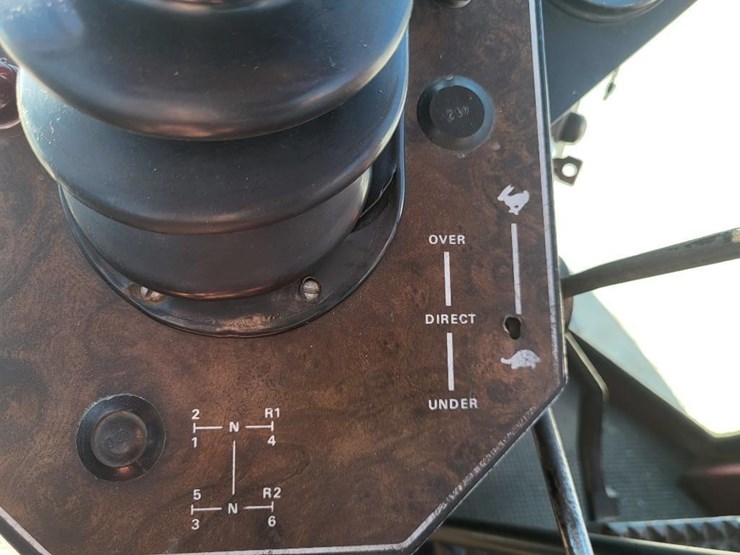 white-2-105-image-63