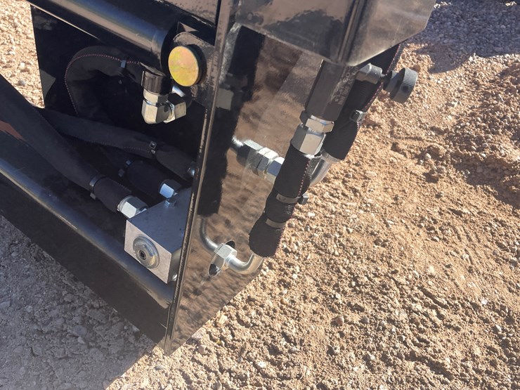 #207-•-pallet-fork-hydraulic-adjustable-image-5