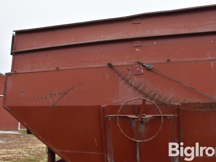 m&w-little-red-wagon-image-15