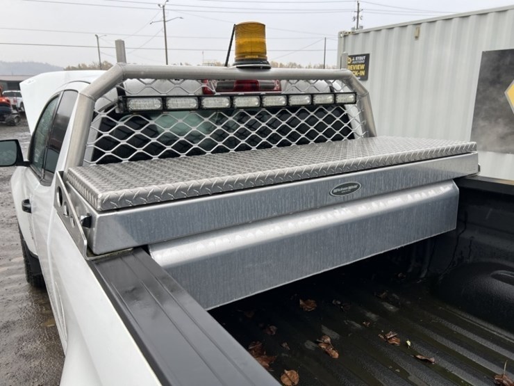 2015-chevrolet-colorado-image-21