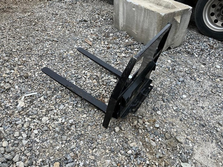 kit-container-36"-mini-universal-attach-fork-frame-w/-42"-forks-image-3