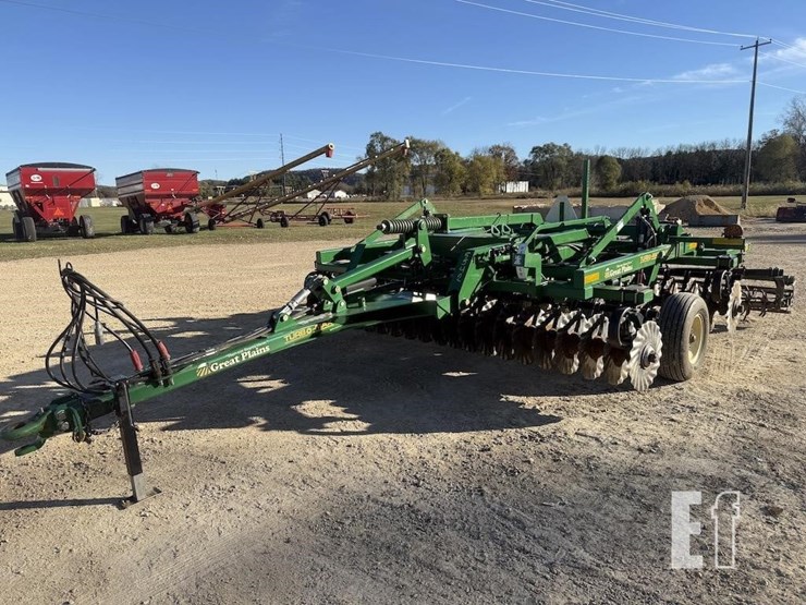 great-plains-1200tm-image-1