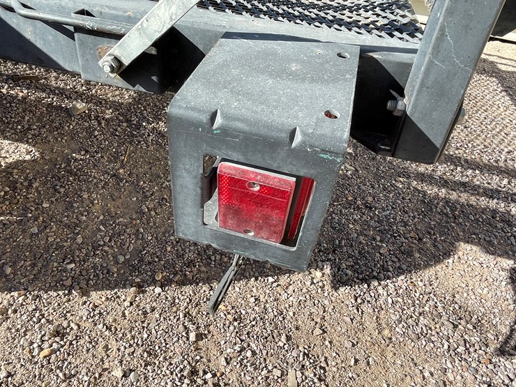#150-•-snow-bear-utility-trailer-(no-title)-image-23