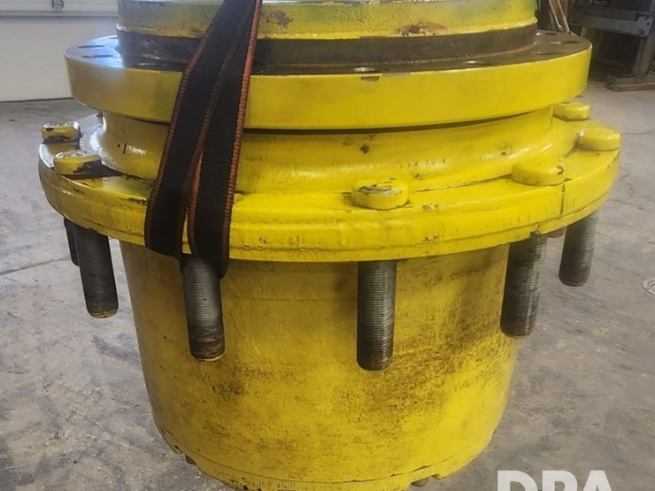 john-deere-4930-image-1