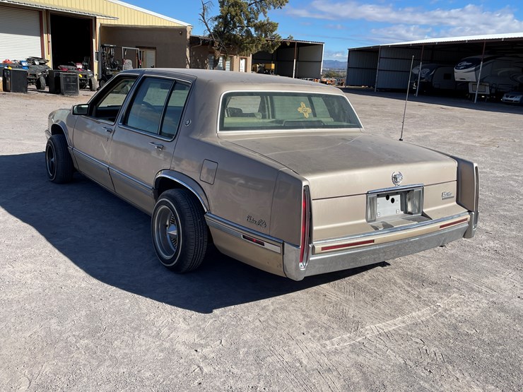 #7-•-cadillac-deville-(nm-title-in-delay)-image-7