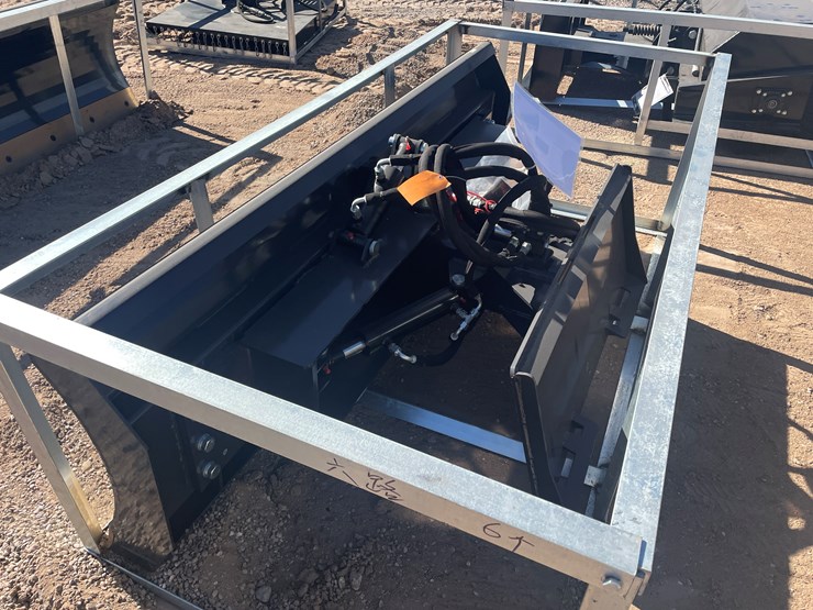 #222-•-6-way-dozer-blade-image-15