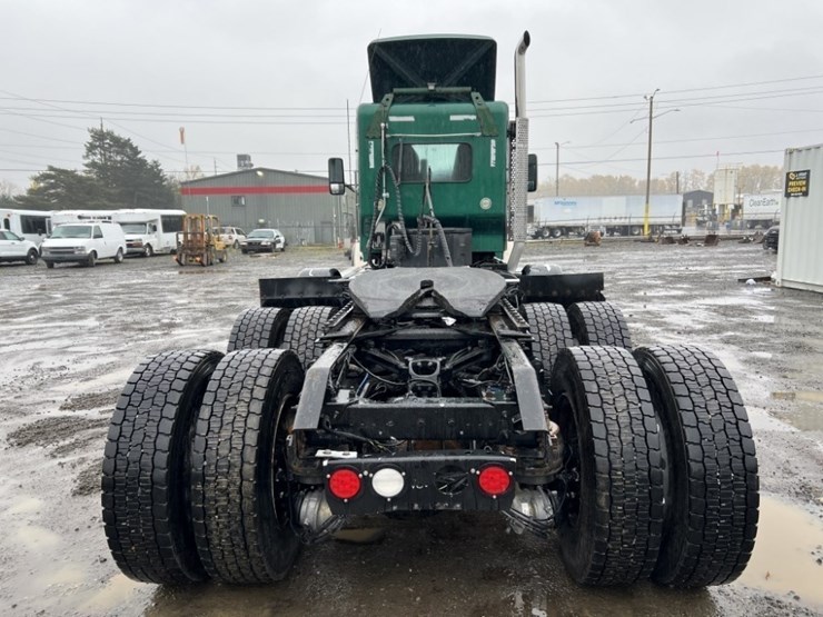 kenworth-t800-image-5