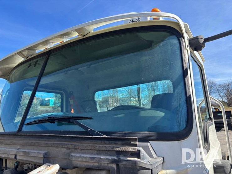 2018-mack-cxu613-truck-(gp12152)-image-52