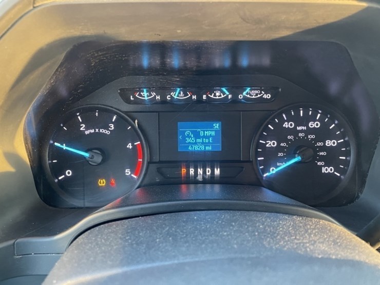 2022-ford-f350-xl-image-22